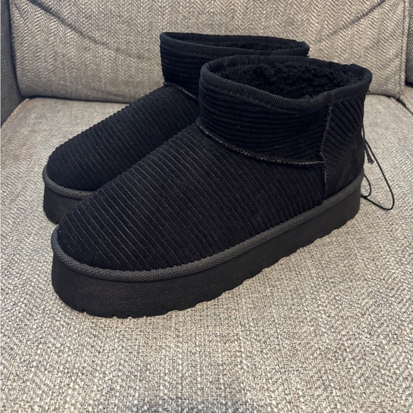 Dirty Laundry Corduroy Platform Booties Woman’s 10 - Picture 1 of 7